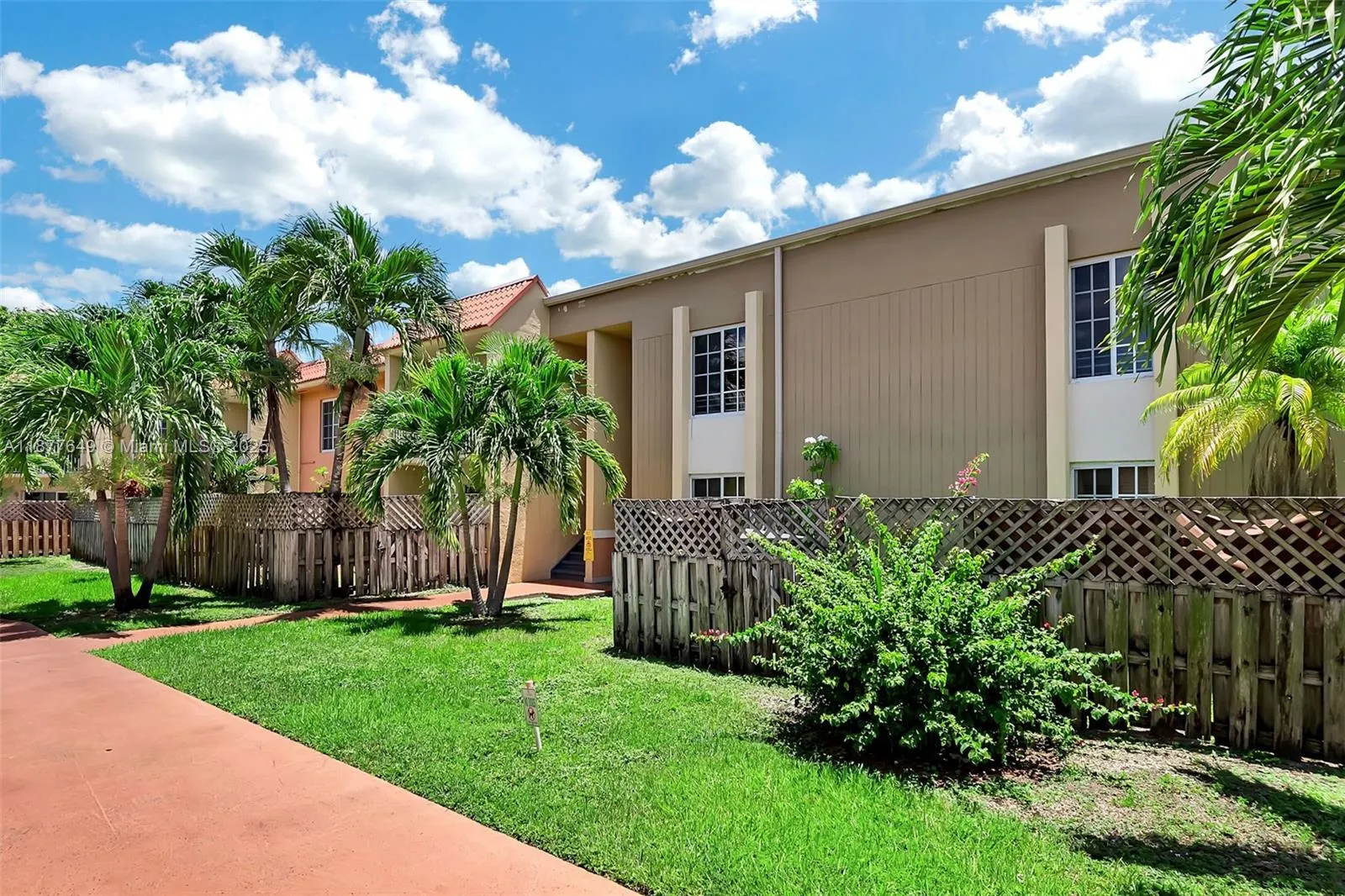 5000 NW 79th Ave, #212