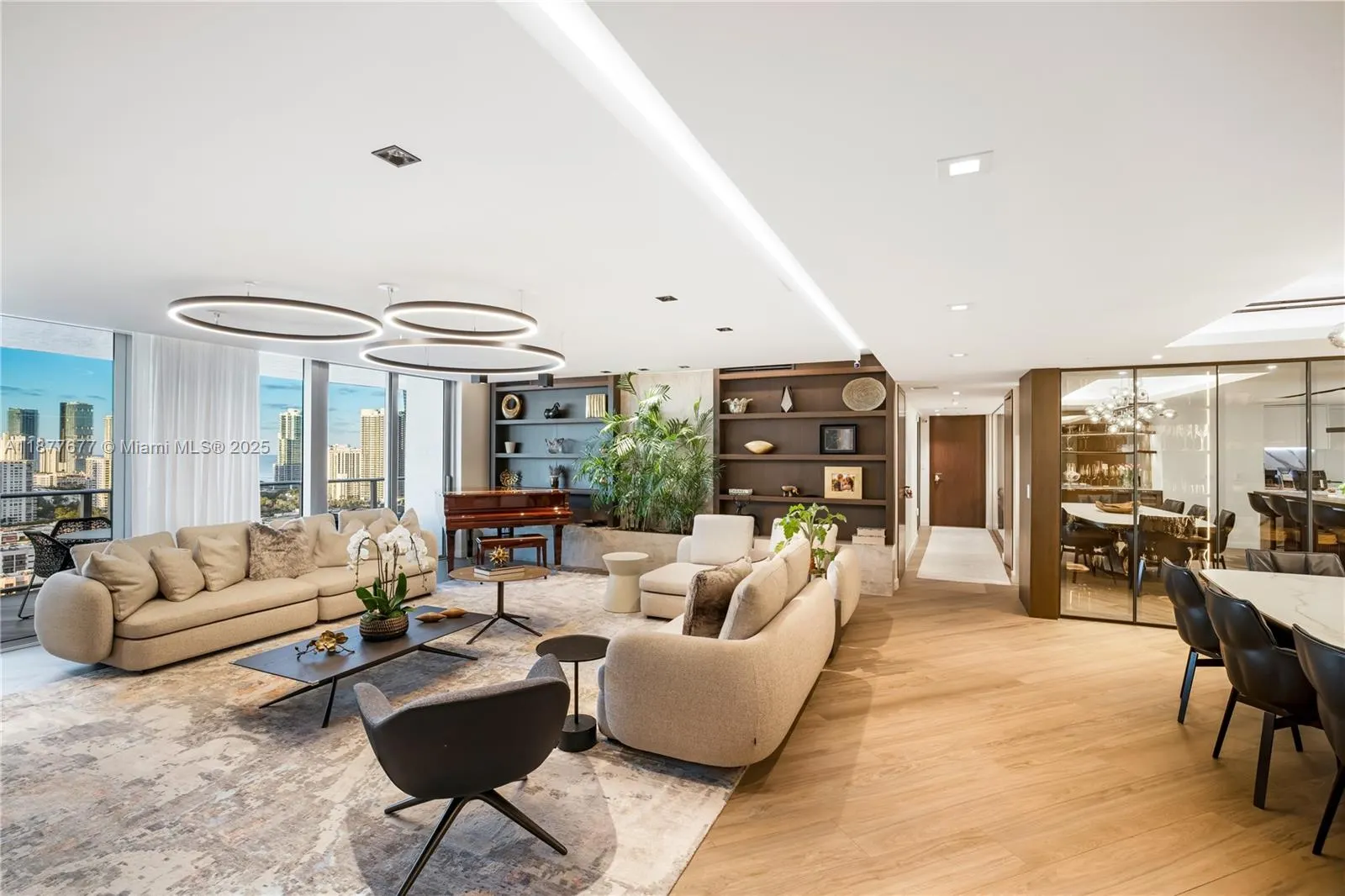 330 Sunny Isles Blvd, #5-2403