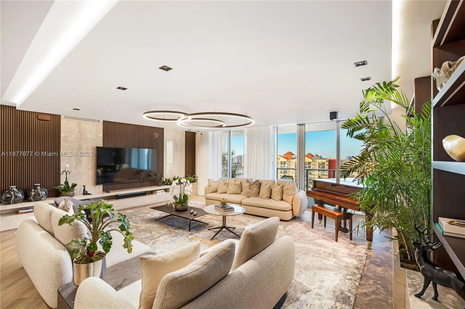 330 Sunny Isles Blvd, #5-2403