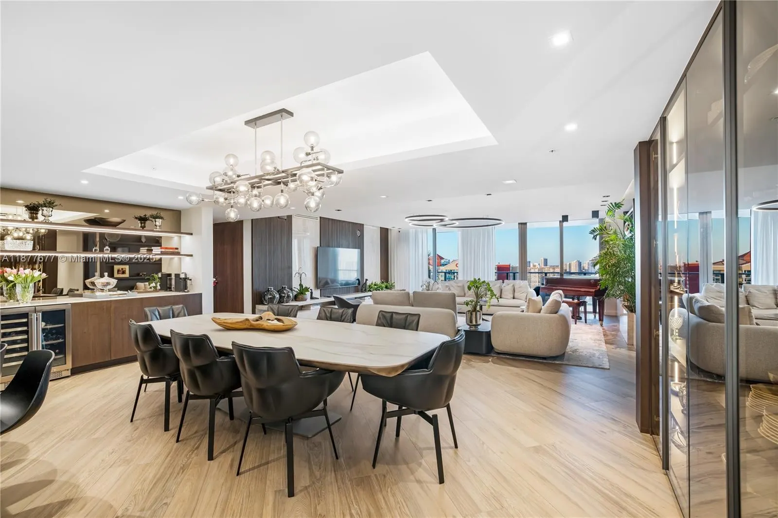 330 Sunny Isles Blvd, #5-2403