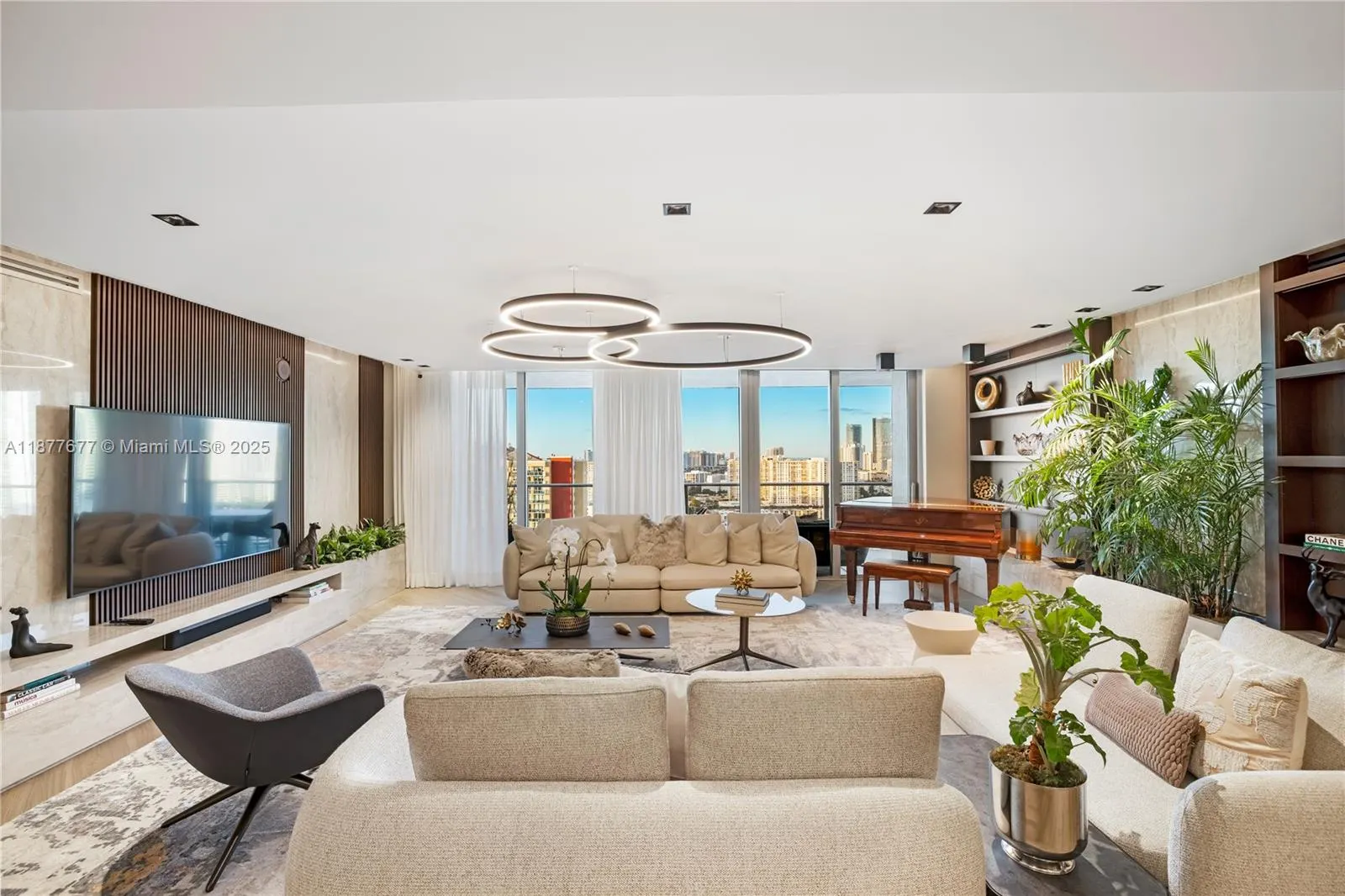 330 Sunny Isles Blvd, #5-2403