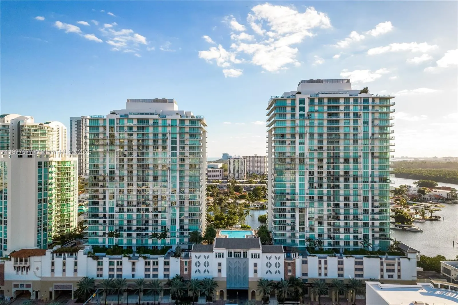 330 Sunny Isles Blvd, #5-2403