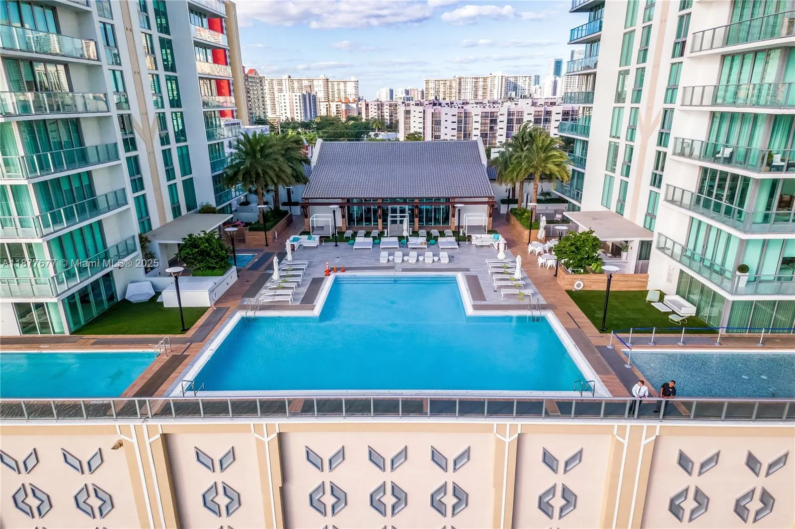 330 Sunny Isles Blvd, #5-2403