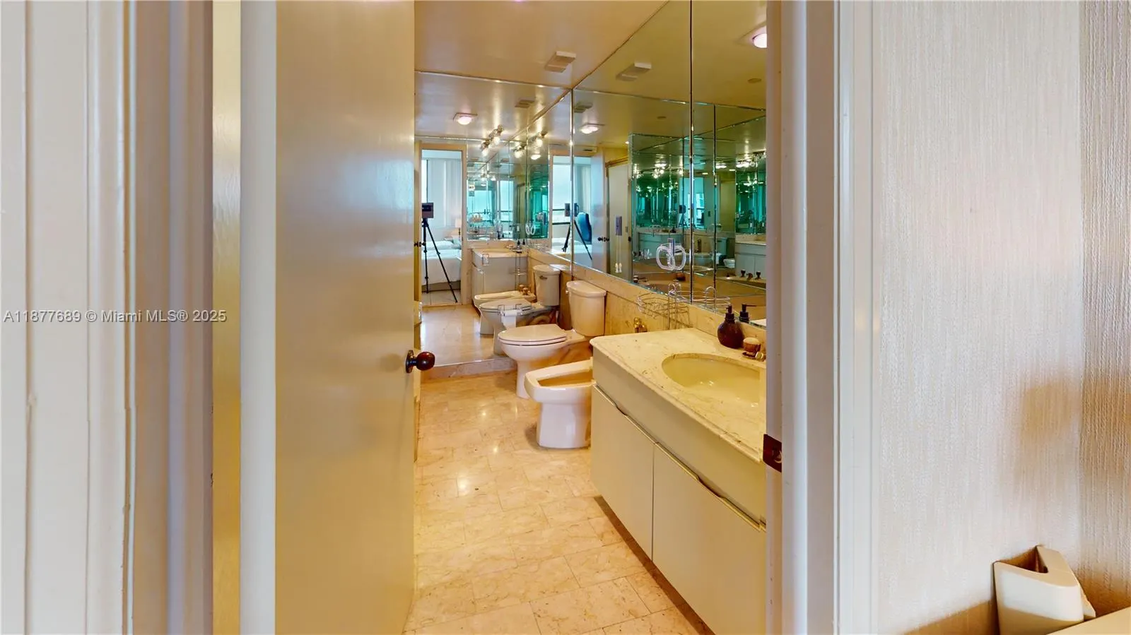 11113 Biscayne Blvd, #756
