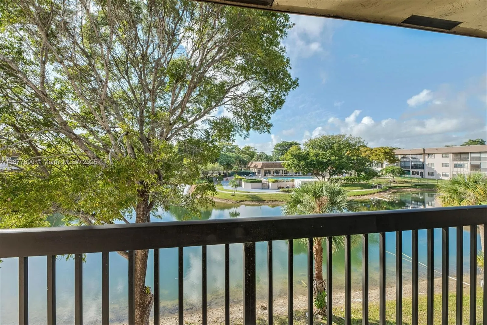 4955 E Sabal Palm Blvd, #305
