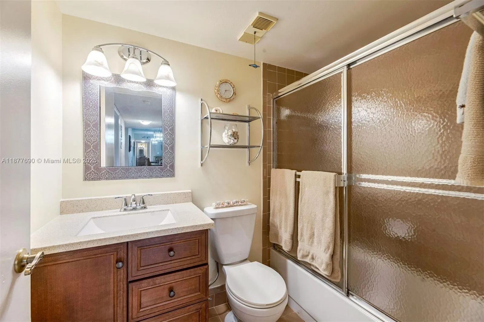 4955 E Sabal Palm Blvd, #305
