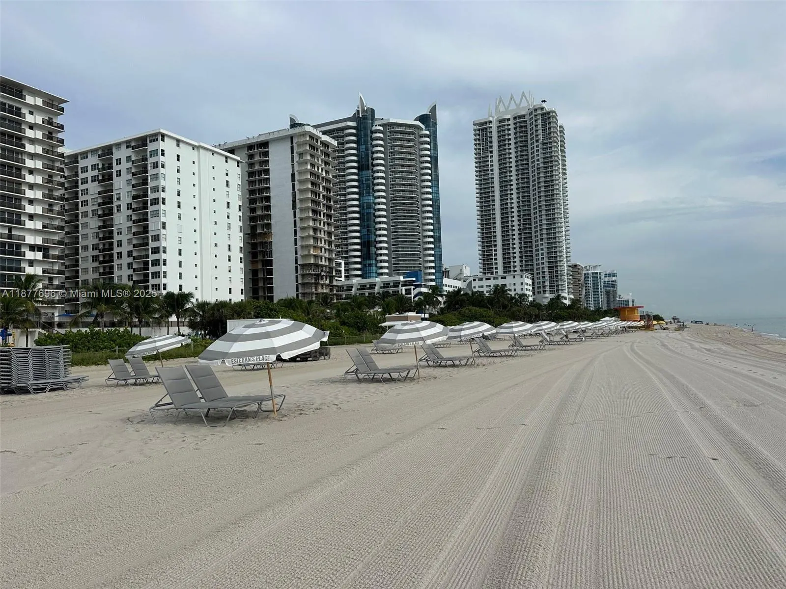 6039 Collins Ave, #PH21
