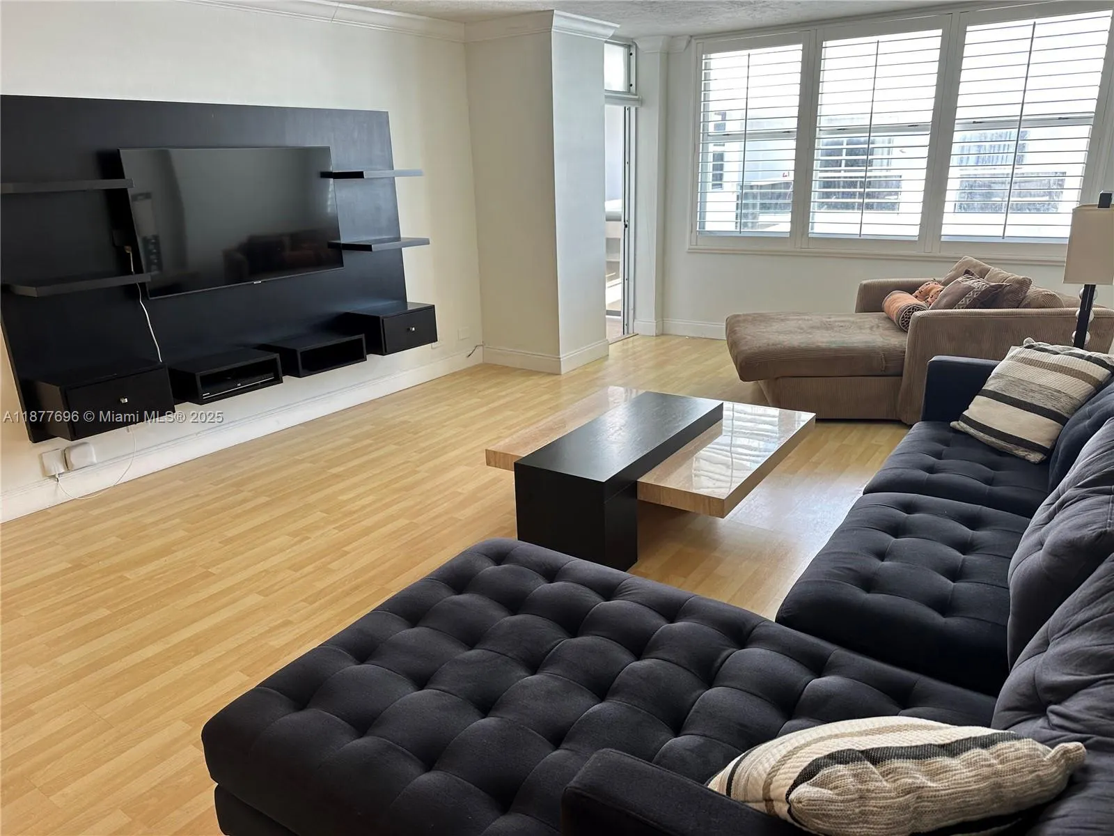 6039 Collins Ave, #PH21