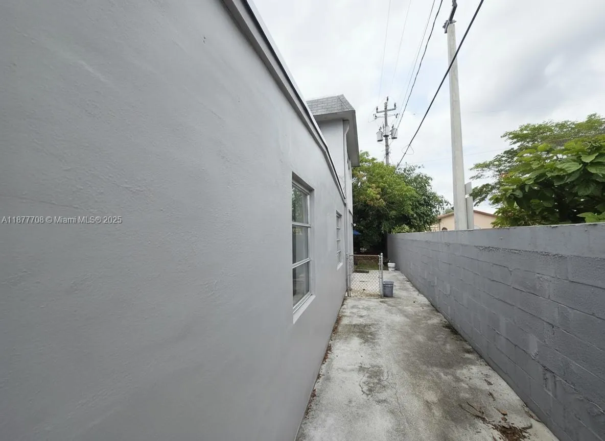 537 NW 20th Ave