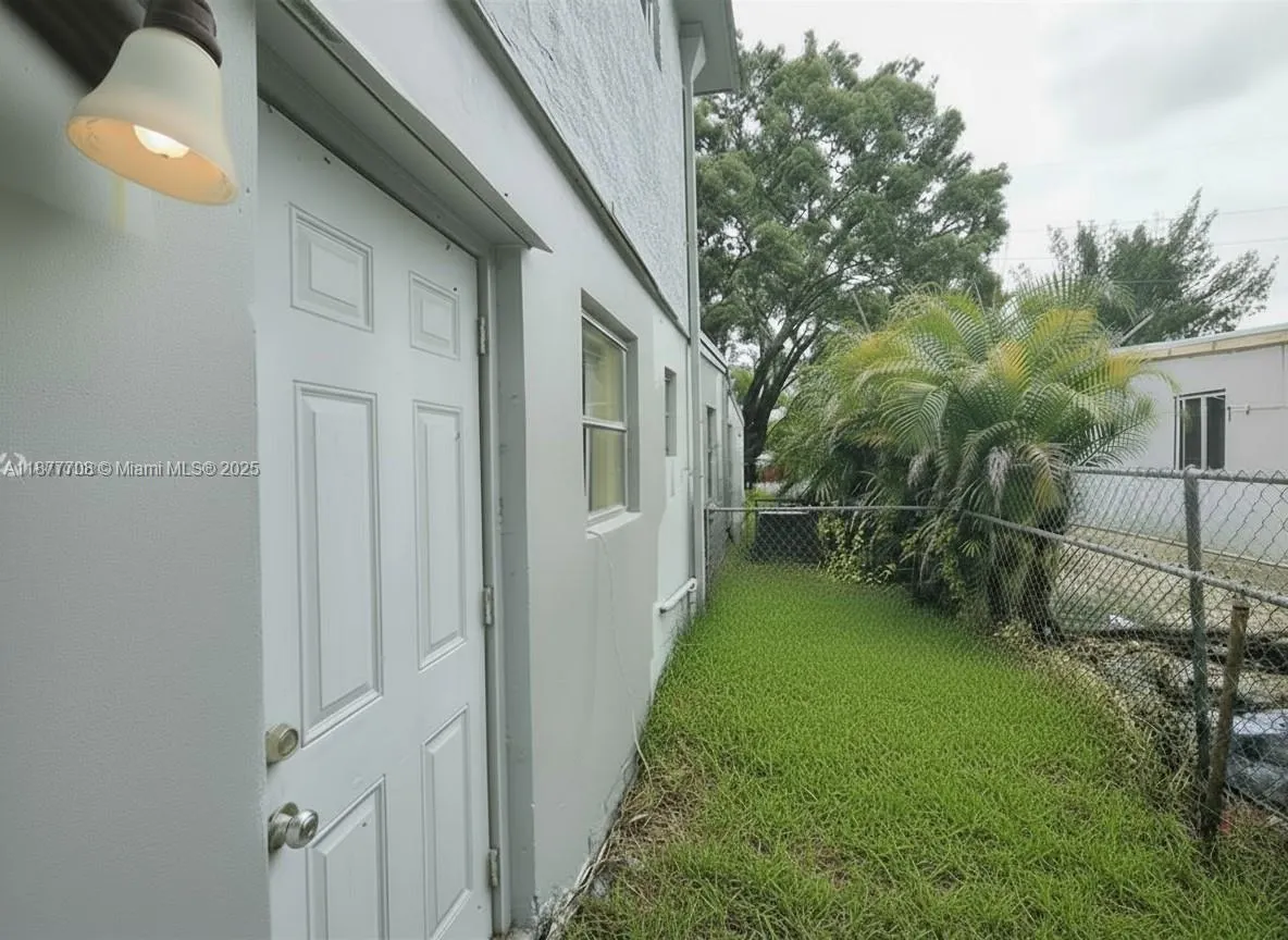 537 NW 20th Ave