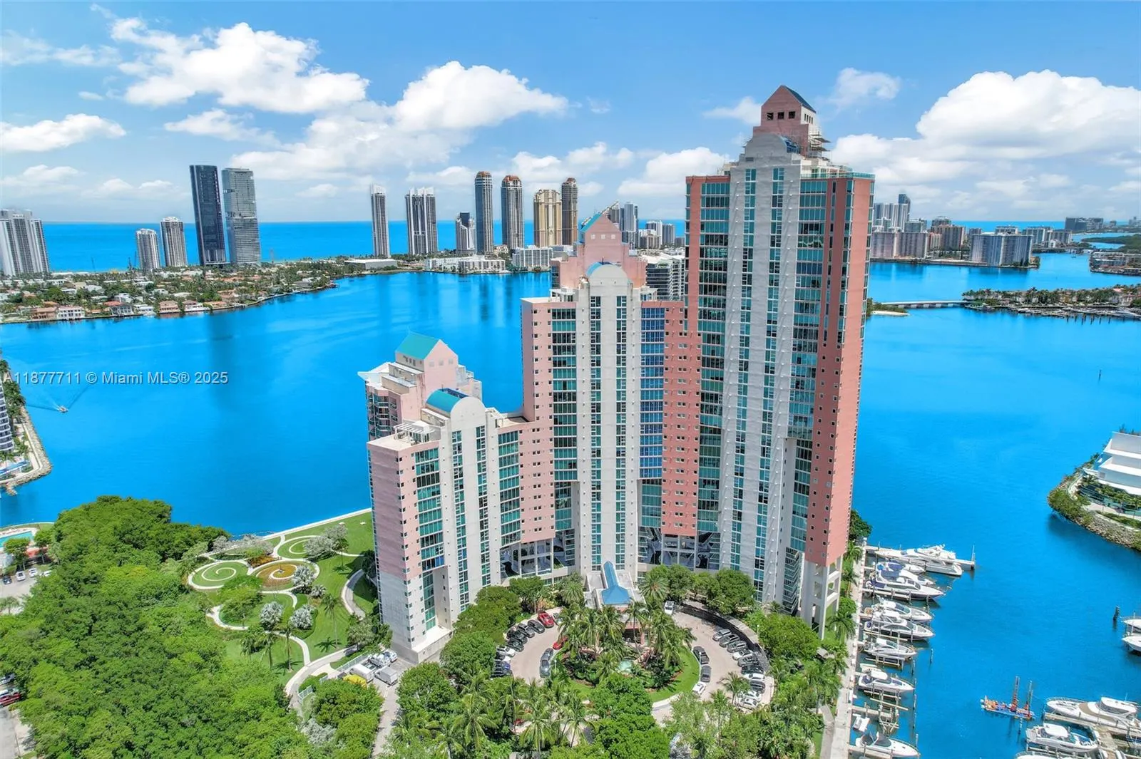 3370 Hidden Bay Dr, #2915