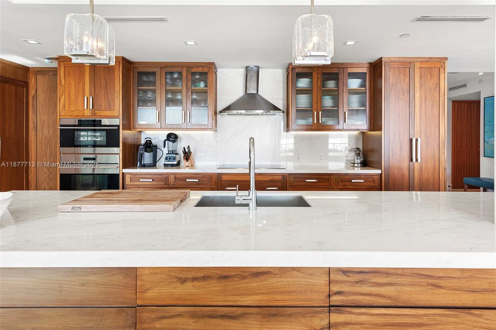 7966 Fisher Island Dr, #7966