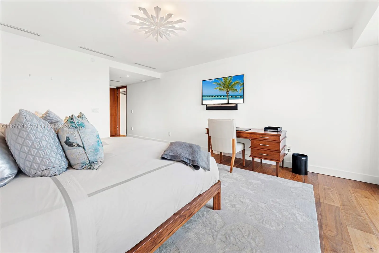 7966 Fisher Island Dr, #7966