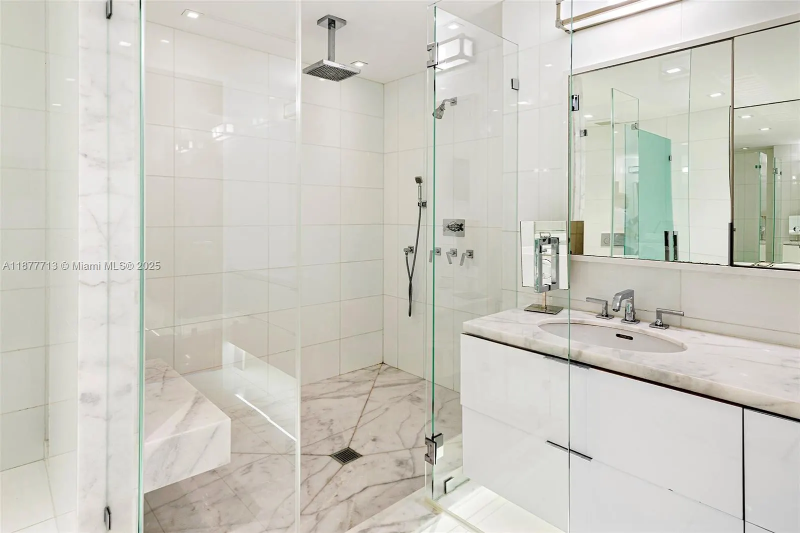 7966 Fisher Island Dr, #7966