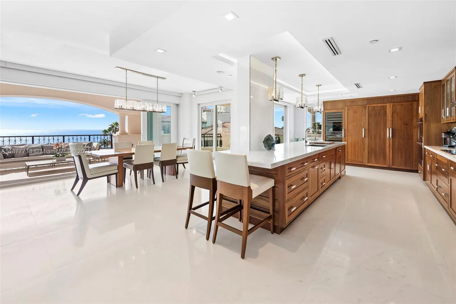 7966 Fisher Island Dr, #7966
