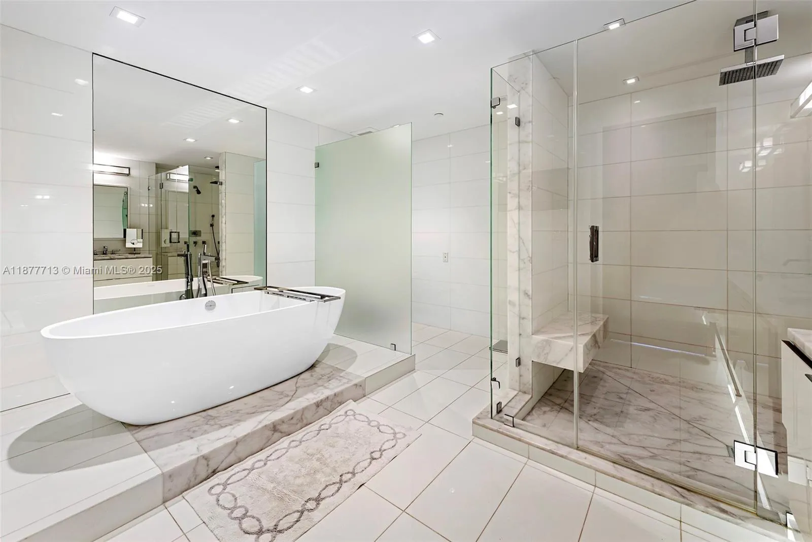 7966 Fisher Island Dr, #7966
