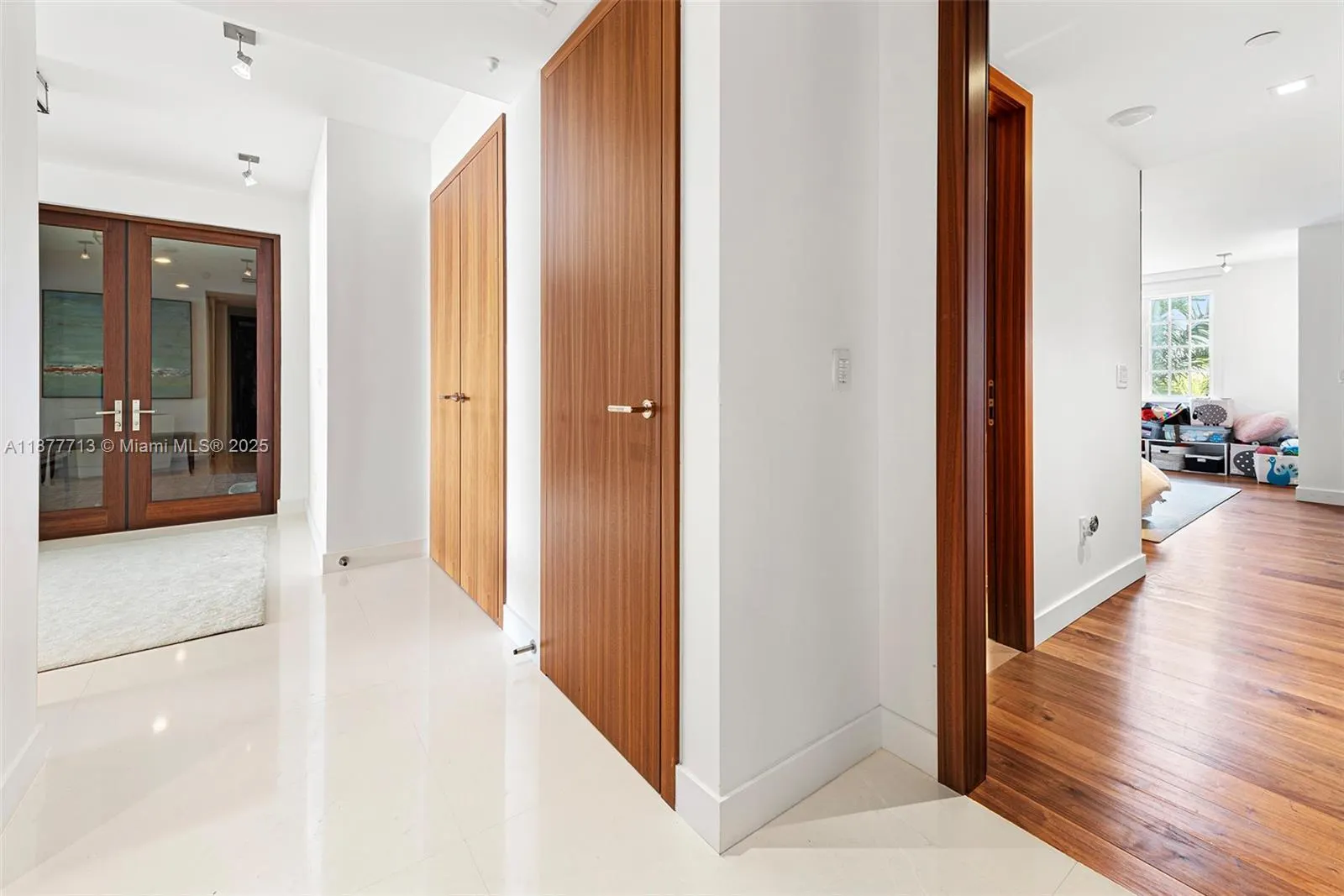 7966 Fisher Island Dr, #7966
