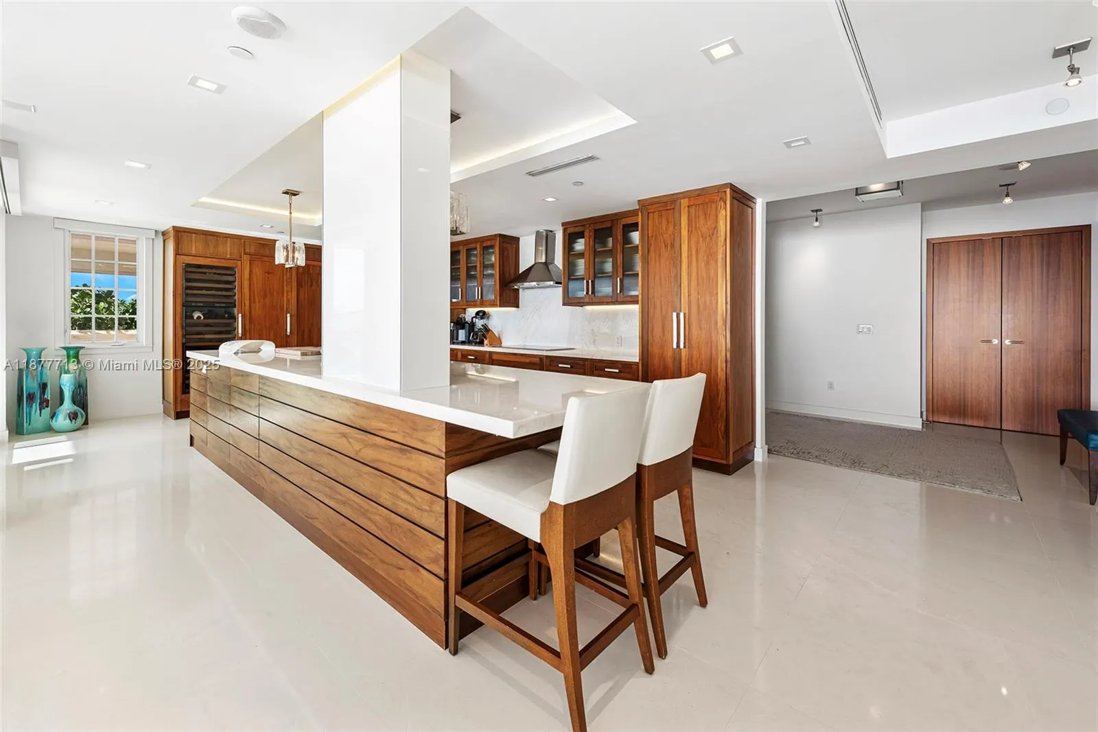 7966 Fisher Island Dr, #7966