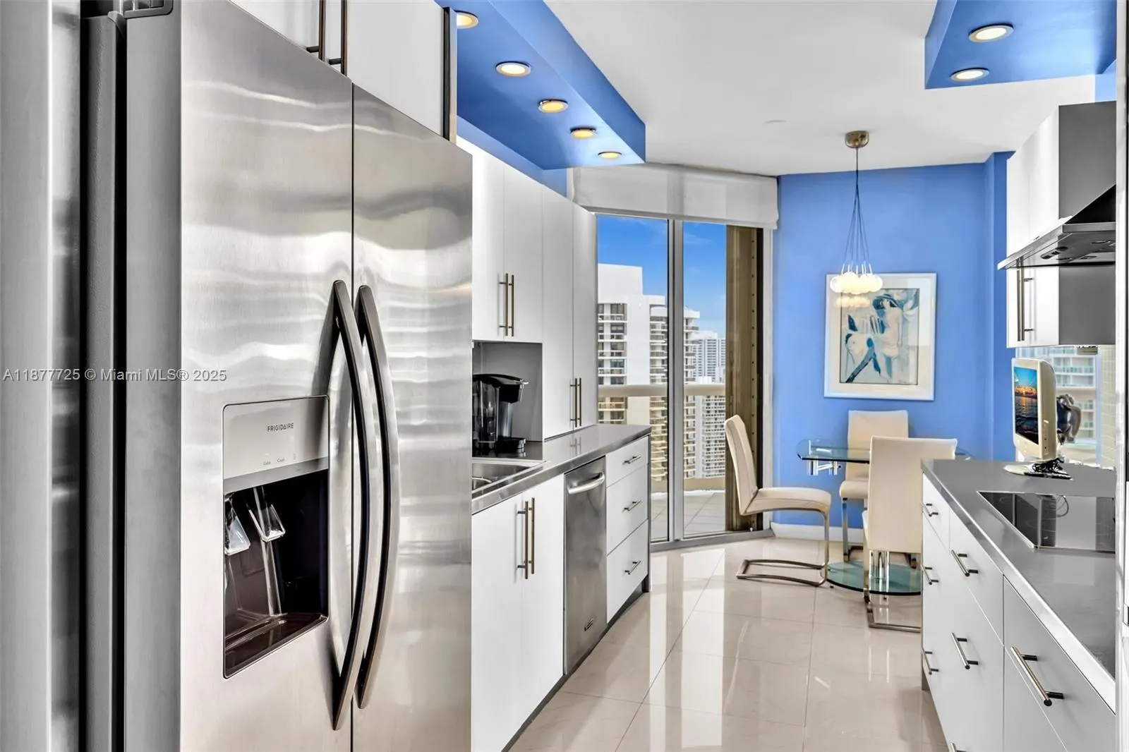 20191 E Country Club Dr, #2602
