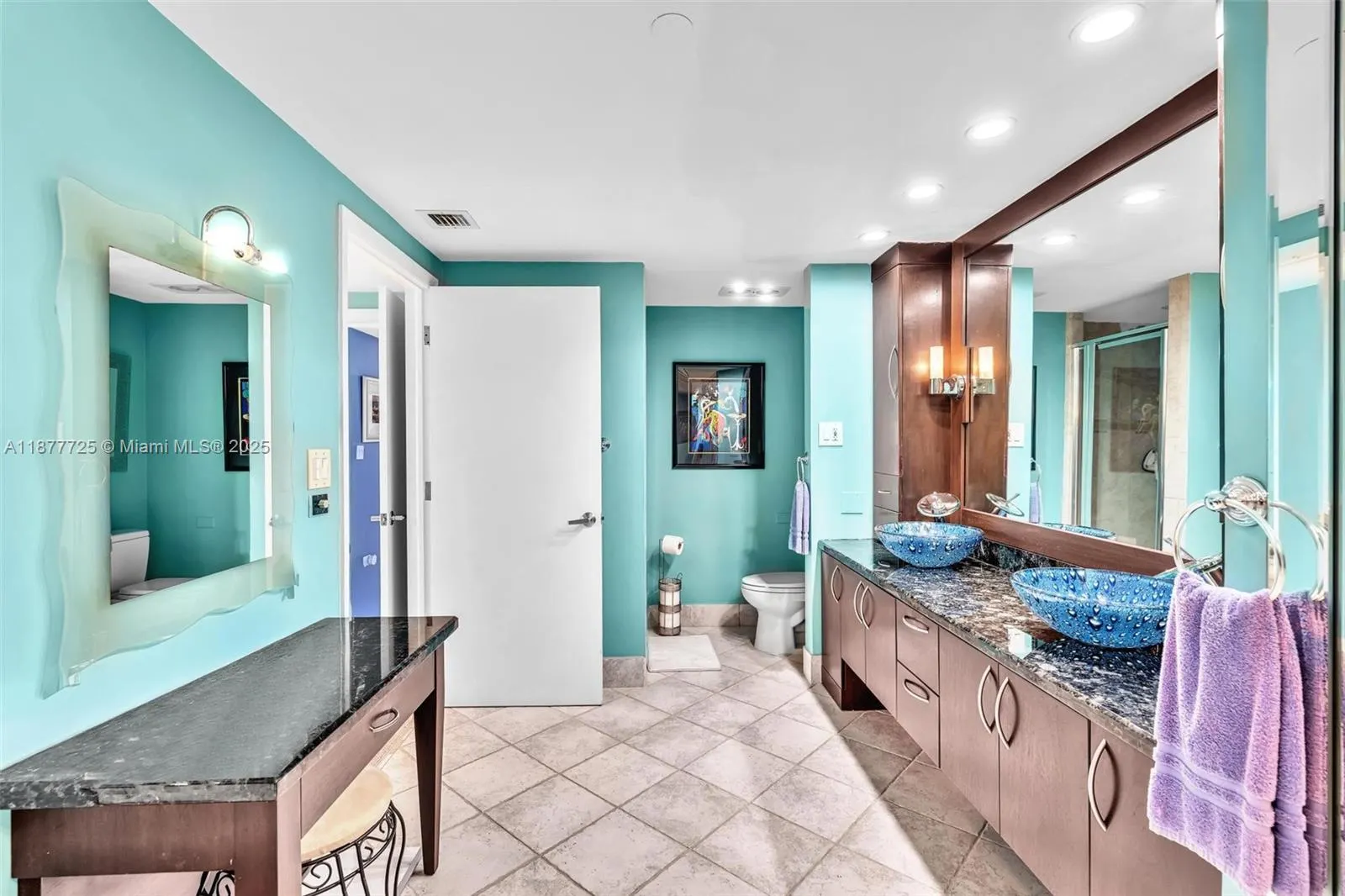 20191 E Country Club Dr, #2602