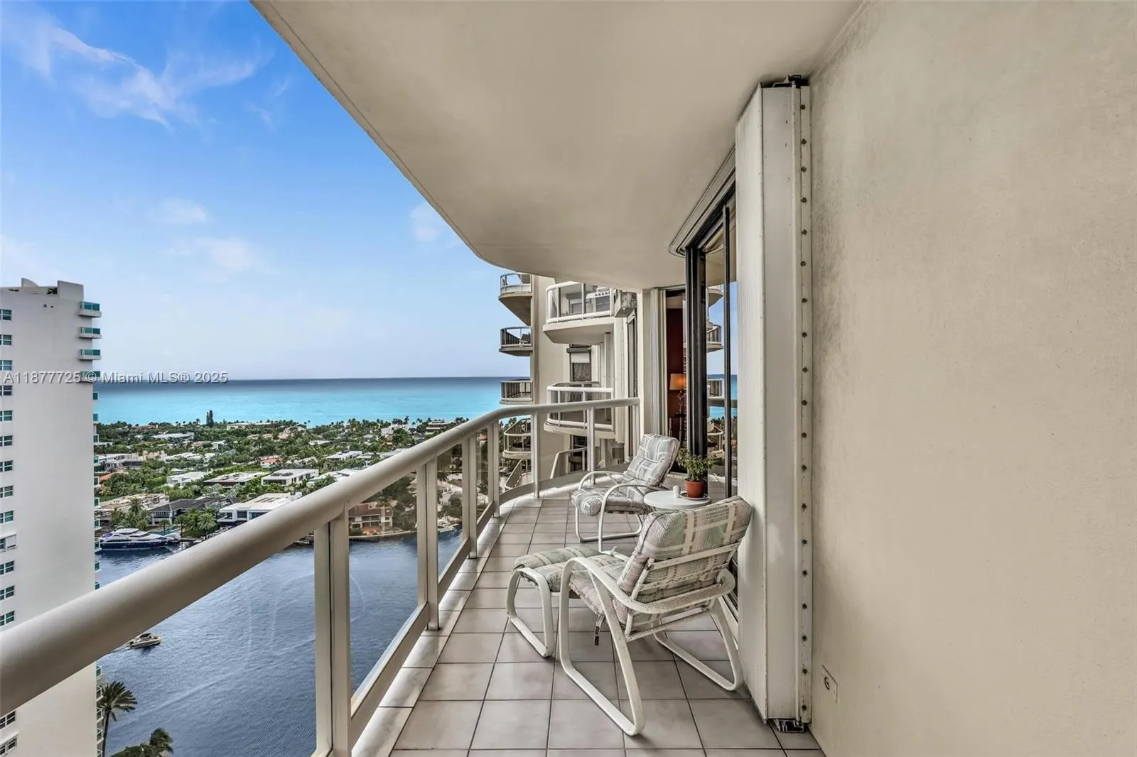 20191 E Country Club Dr, #2602