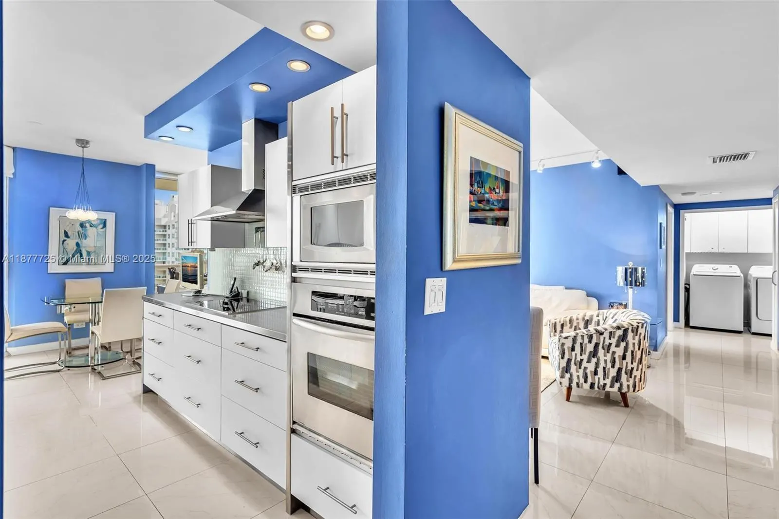 20191 E Country Club Dr, #2602