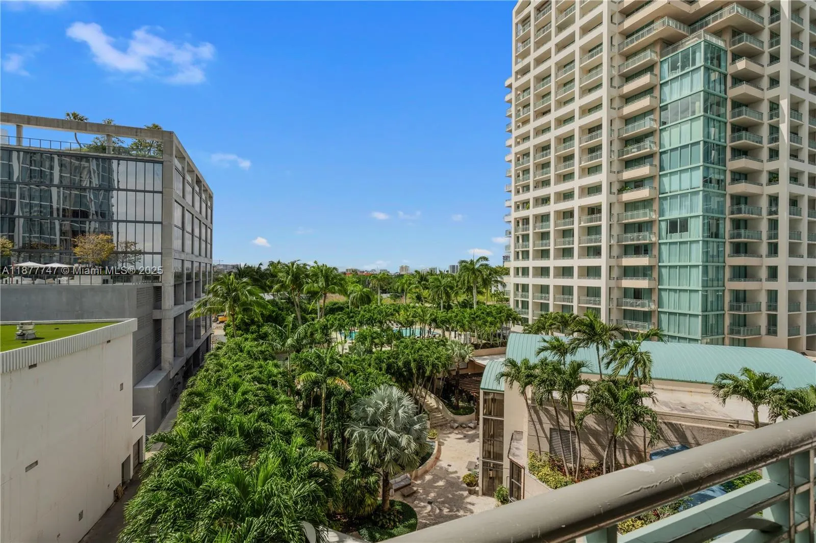 3400 SW 27th Ave, #605