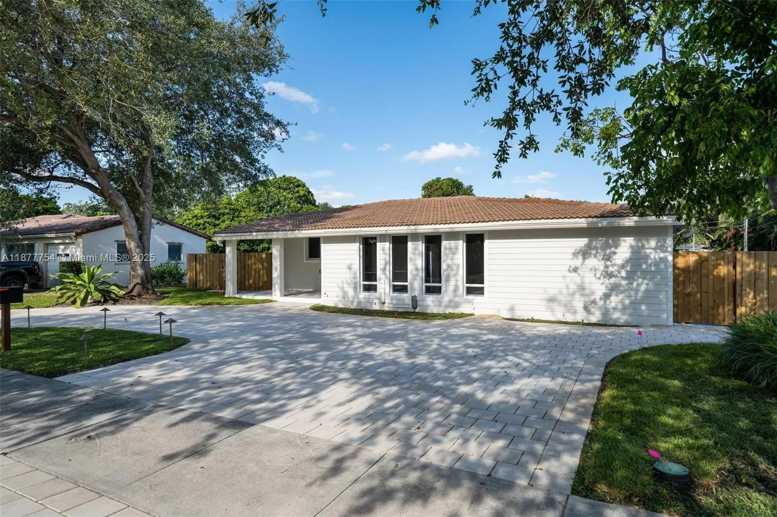 234 Minola Dr