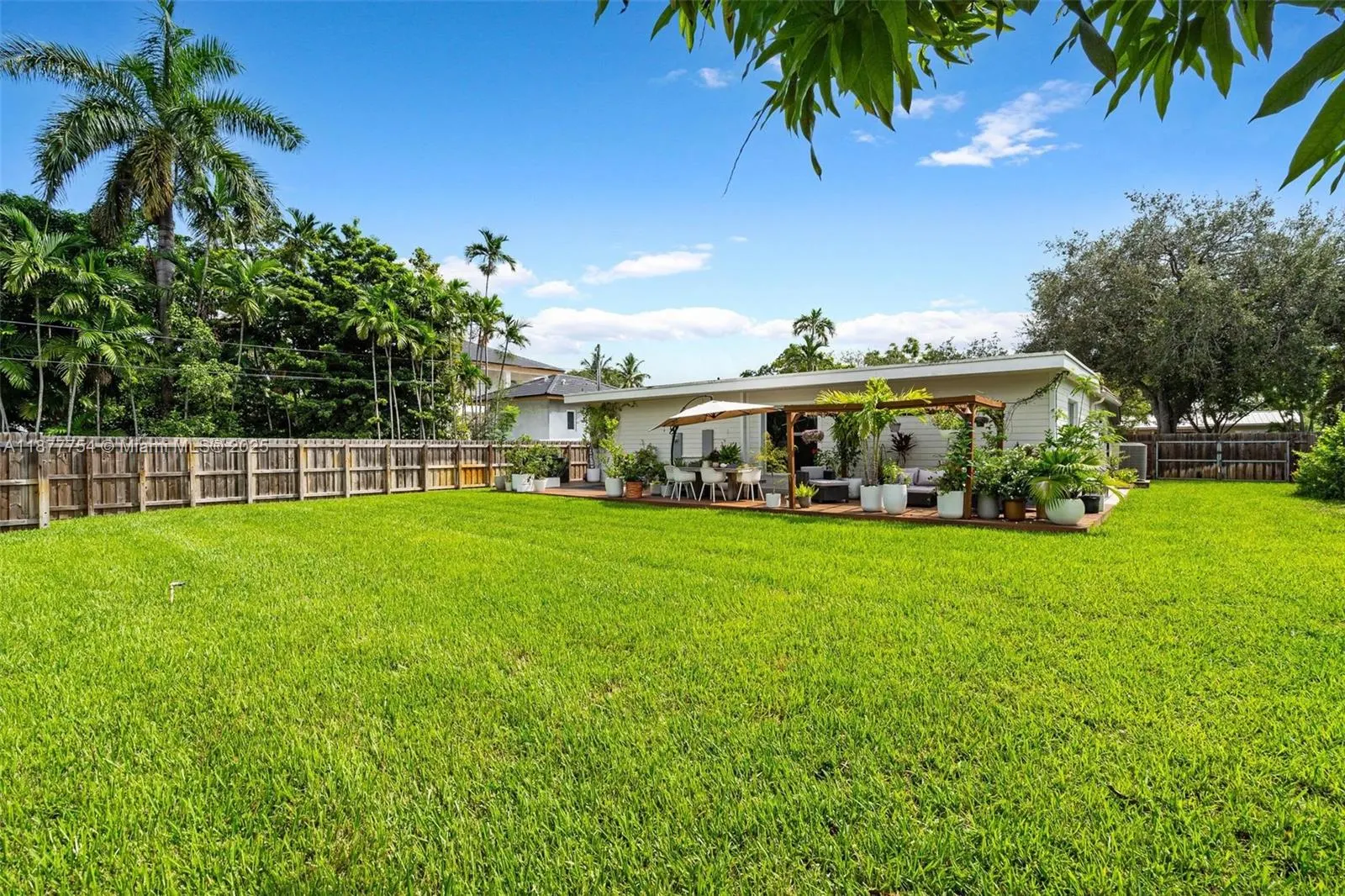 234 Minola Dr