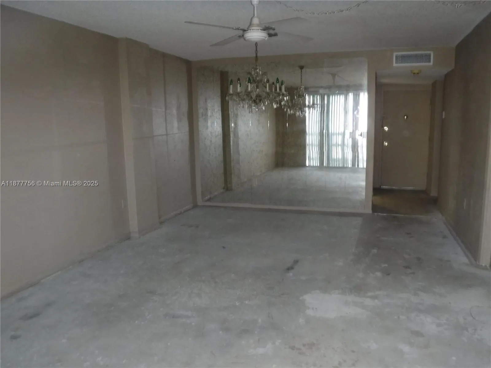 15600 NW 7th Ave, #618