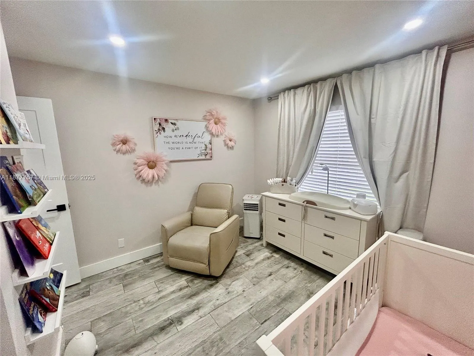 3704 NW 107th Ter