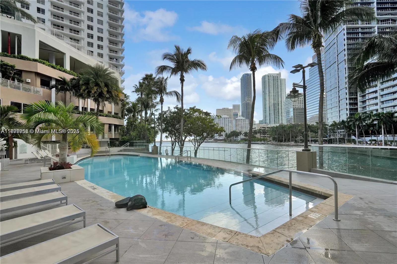 901 Brickell Key Blvd, #906
