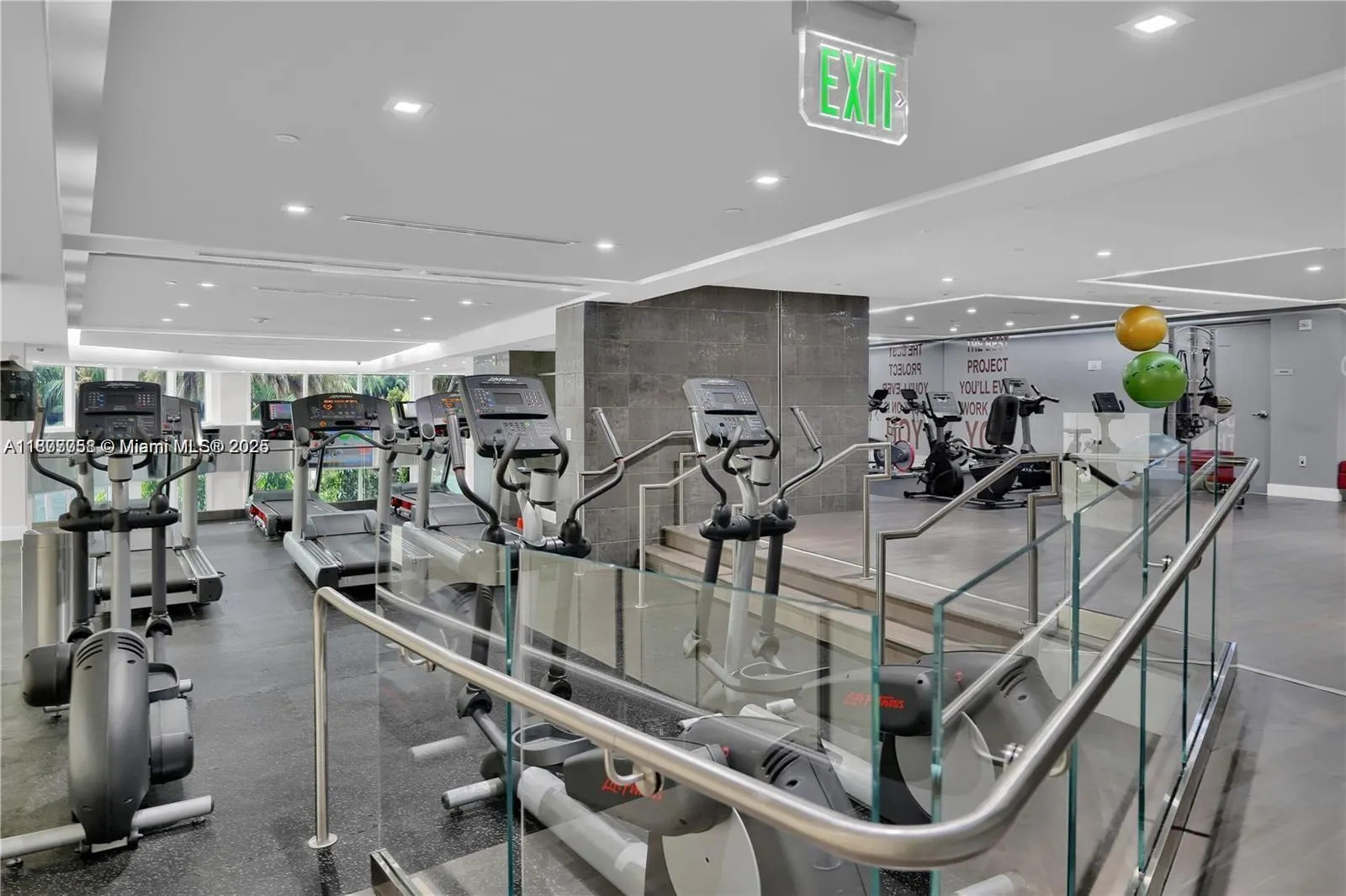 901 Brickell Key Blvd, #906