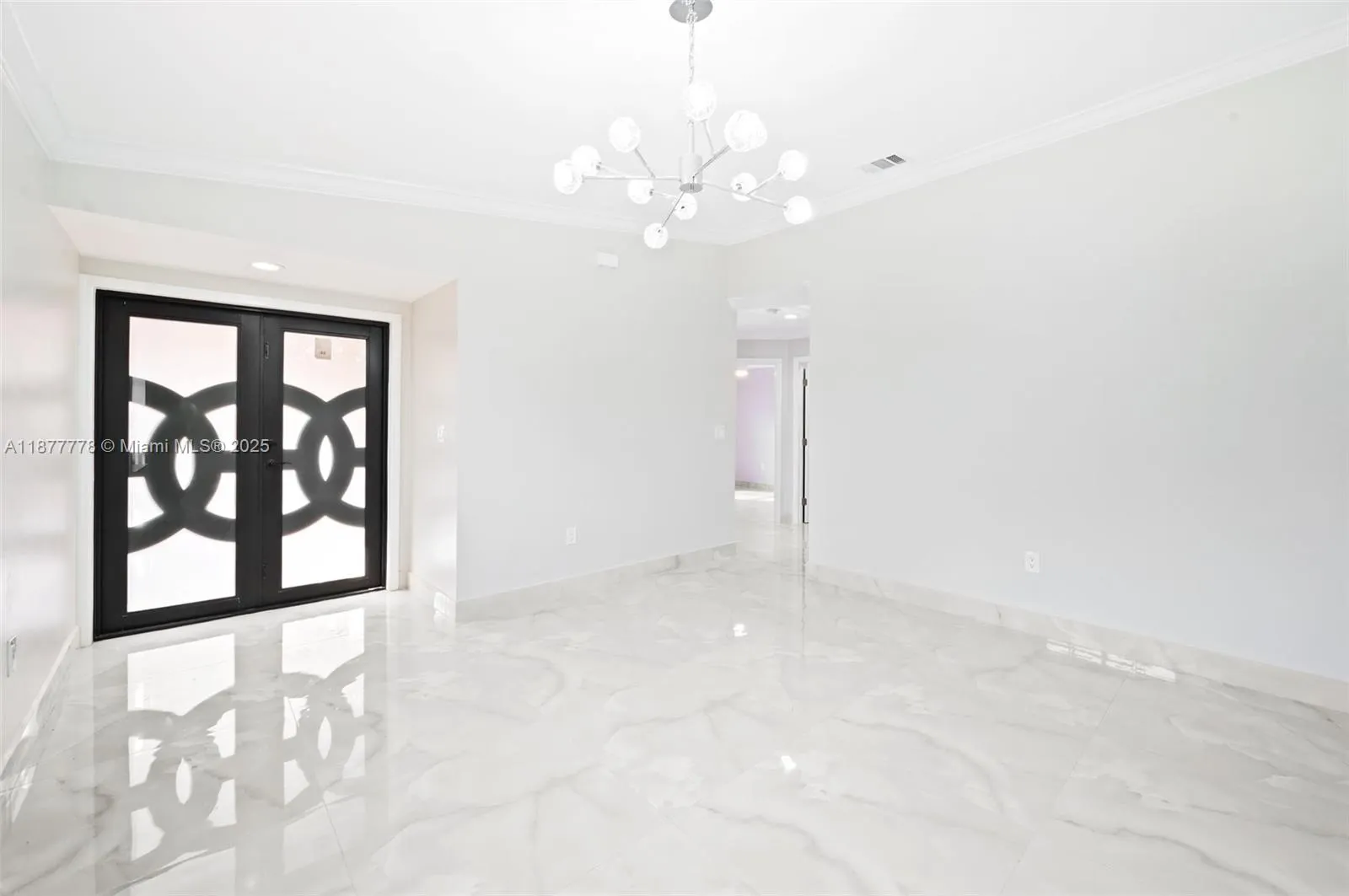 3203 W 70th Ter