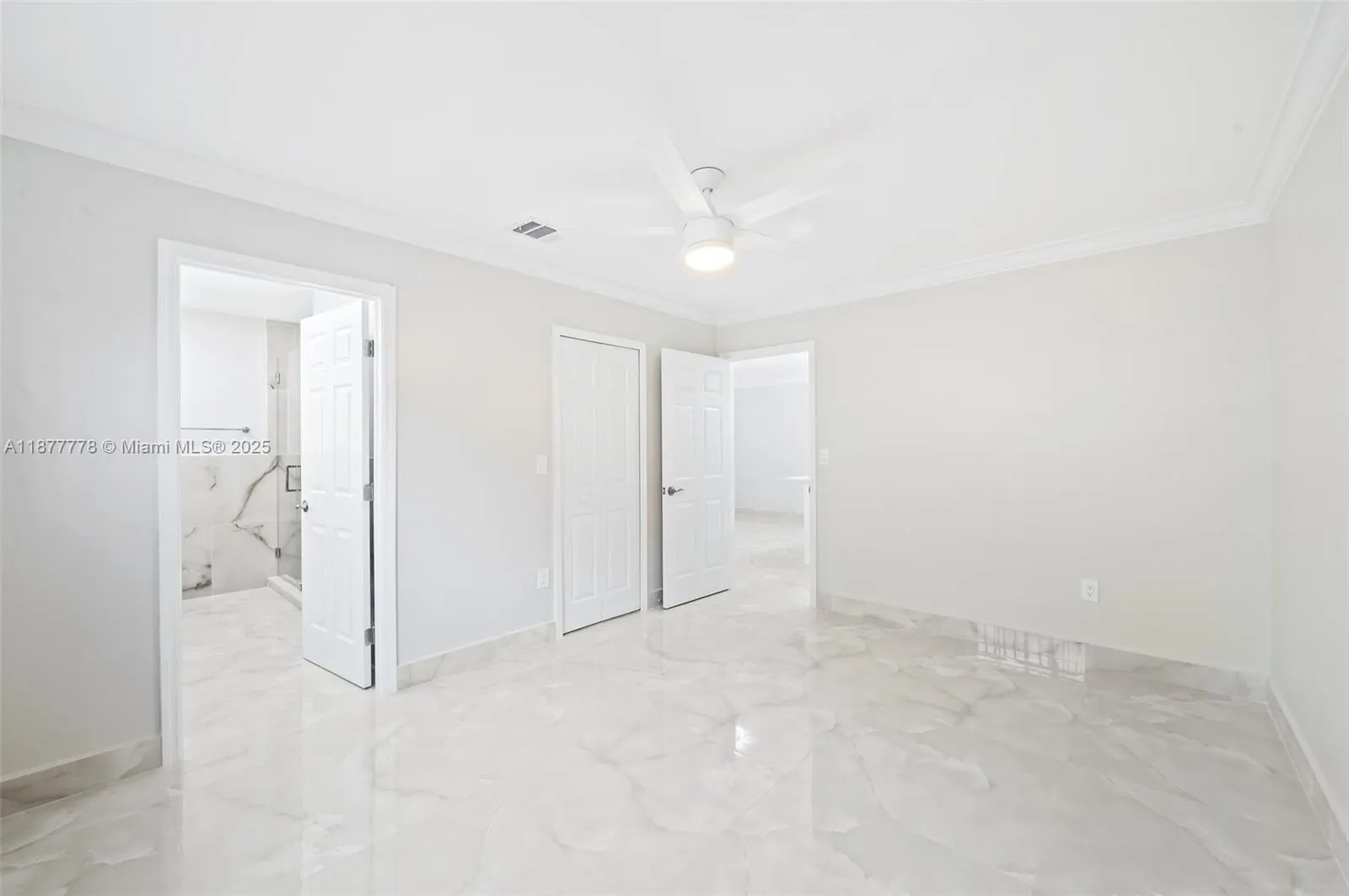 3203 W 70th Ter