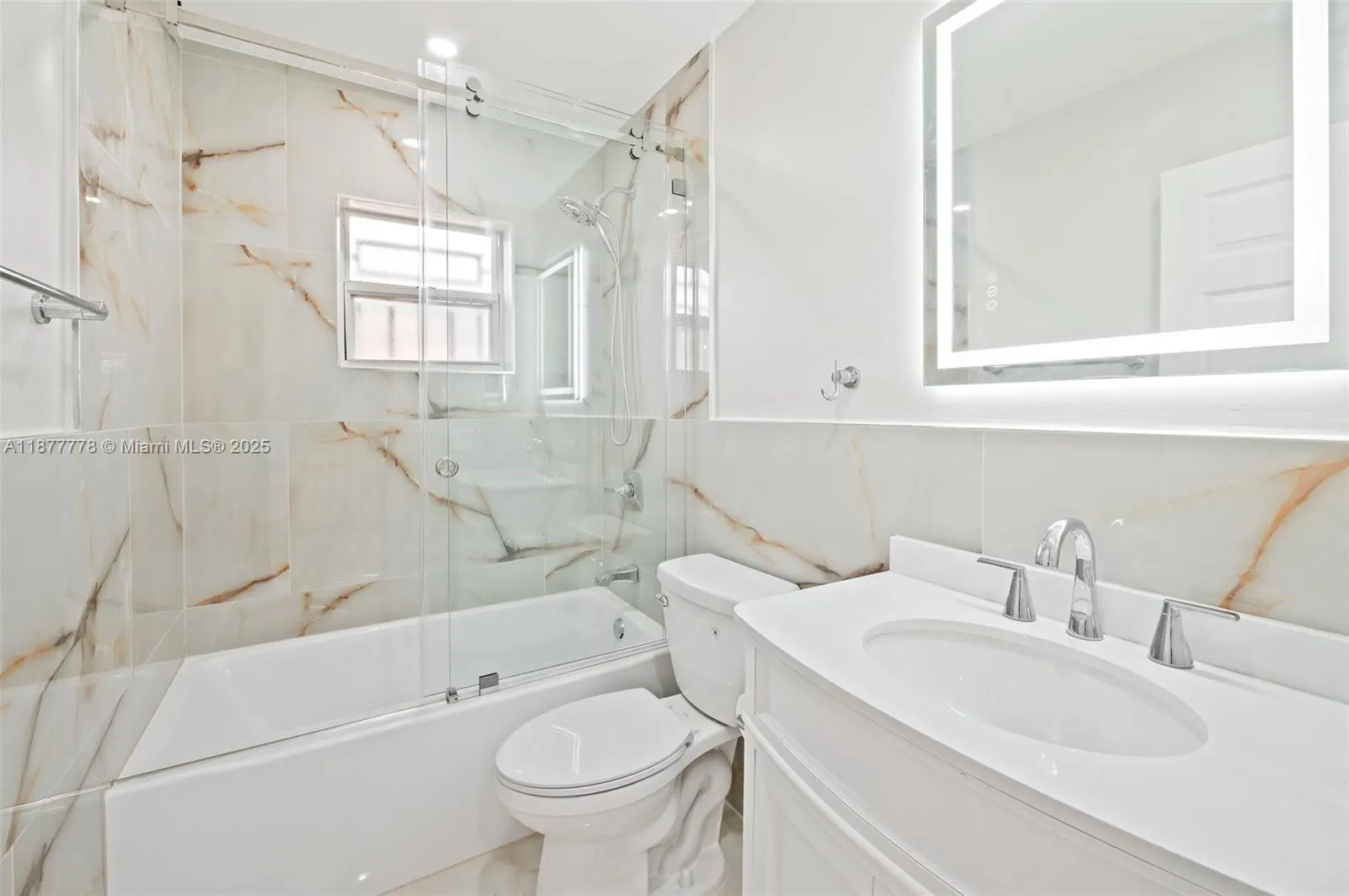 3203 W 70th Ter