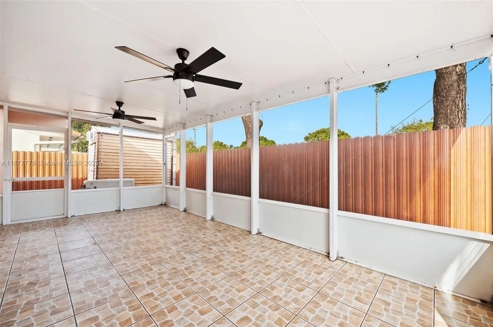 3203 W 70th Ter