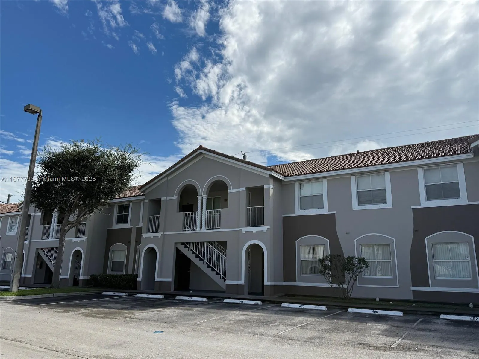 2731 SE 17th Ave, #107