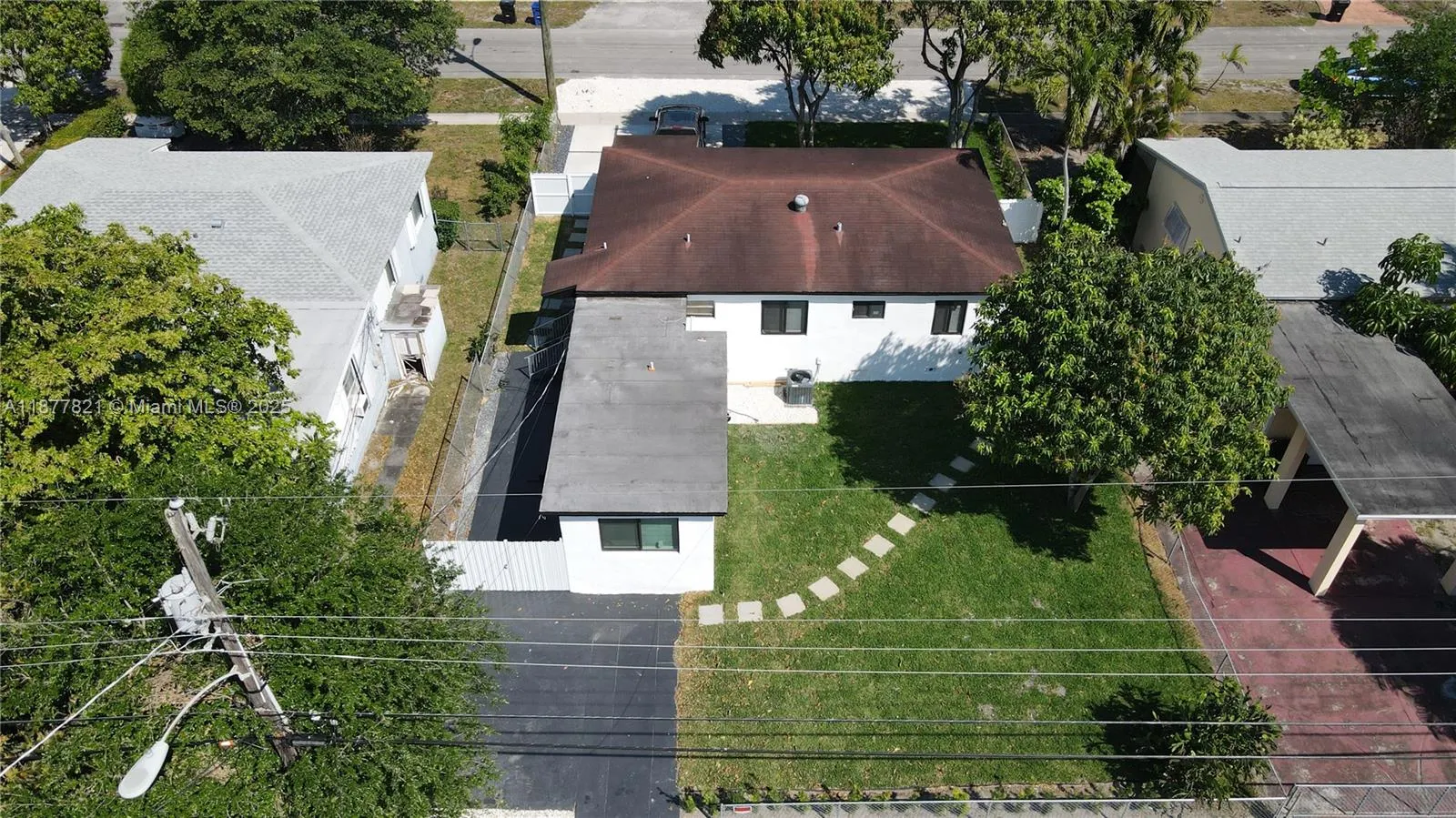150 NE 169th Ter