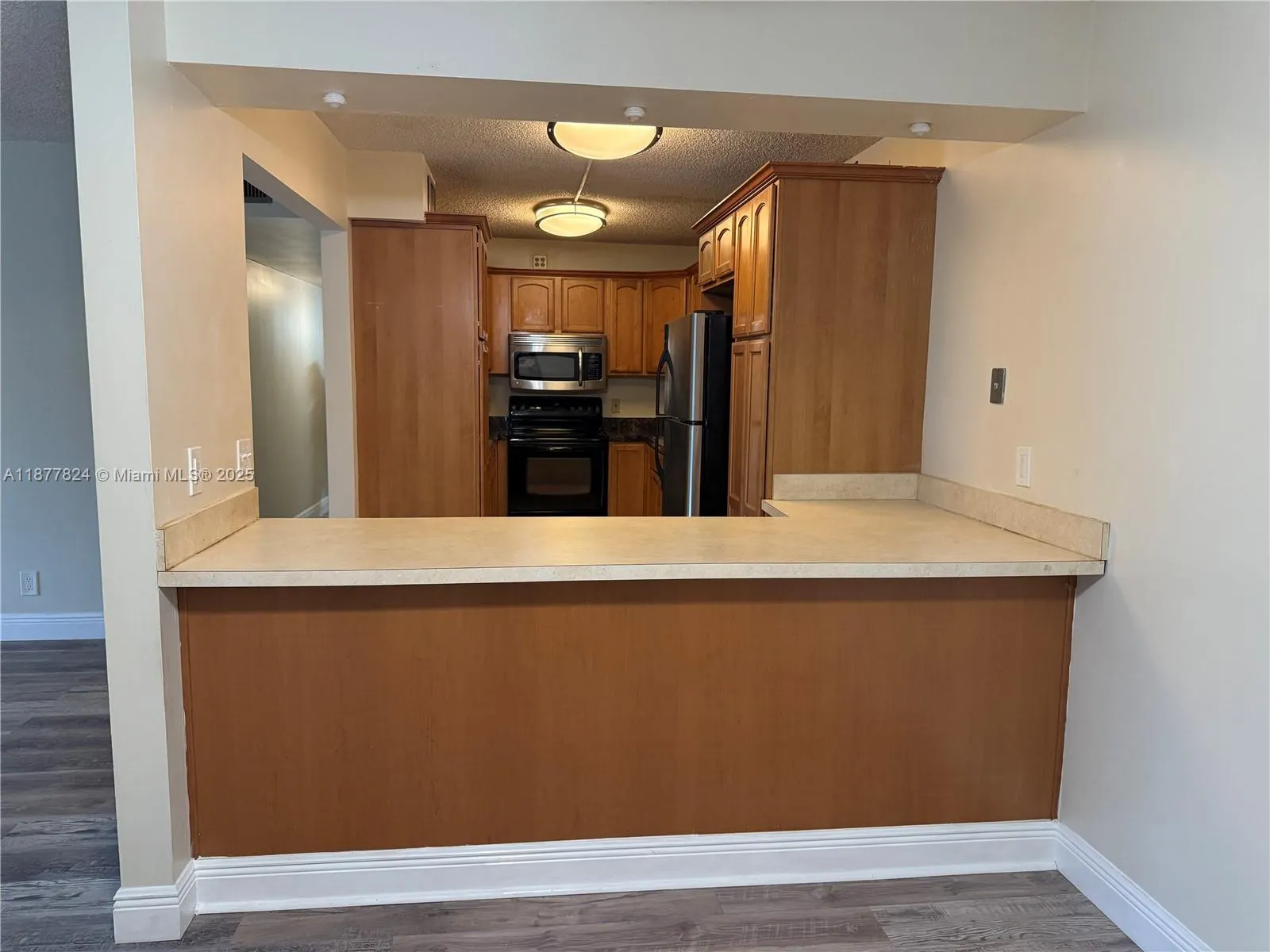 1013 Green Pine Blvd, #G1