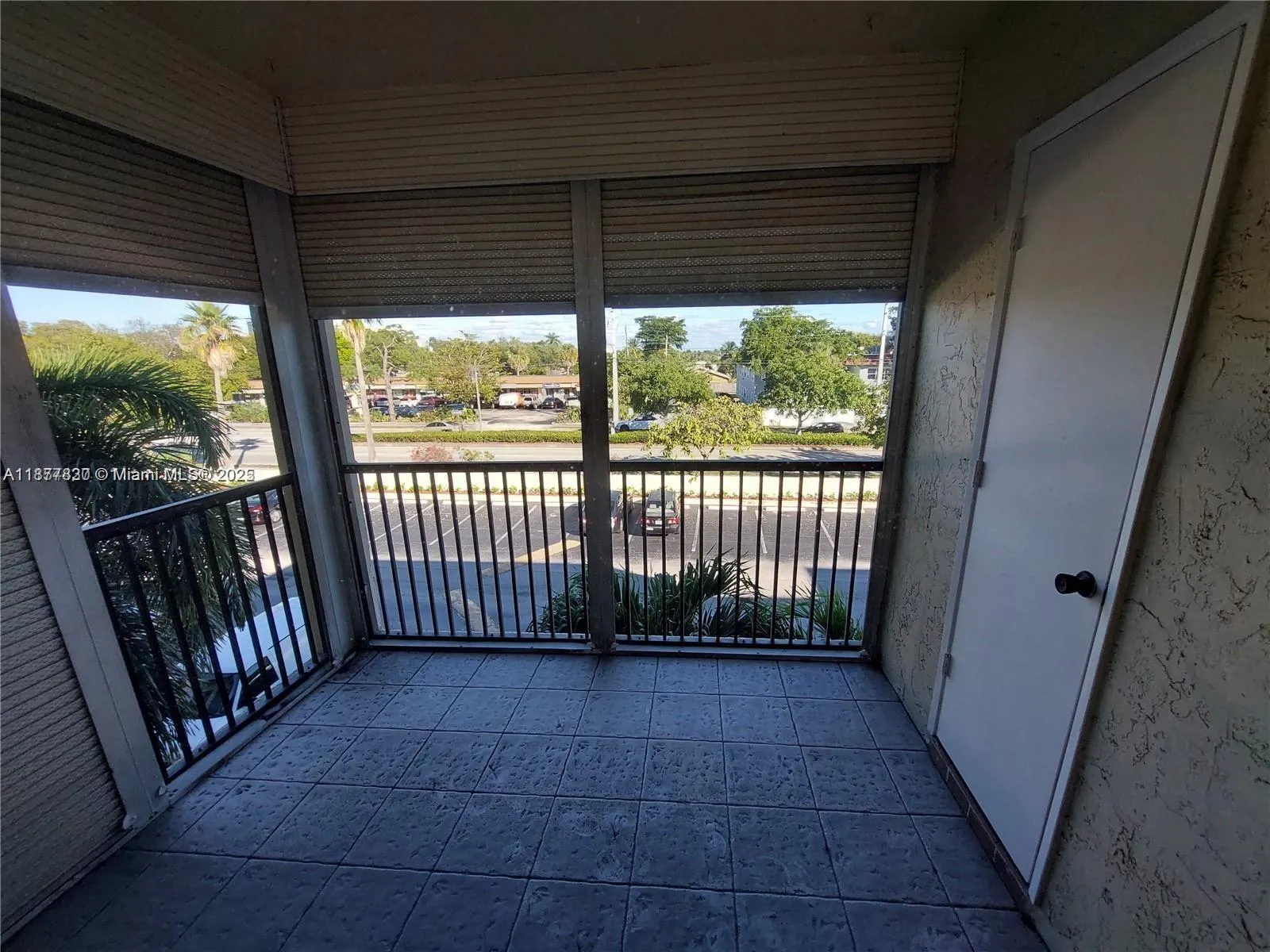 257 S Cypress Rd, #438