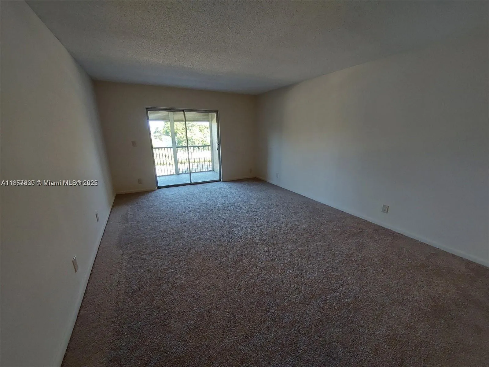 257 S Cypress Rd, #438