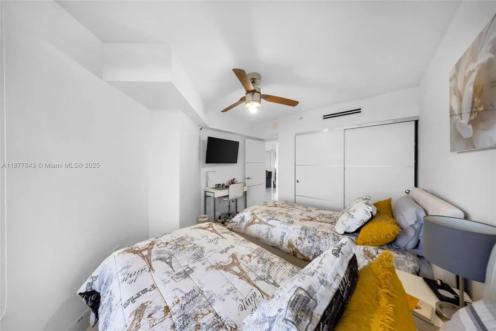 6301 Collins Ave, #2107