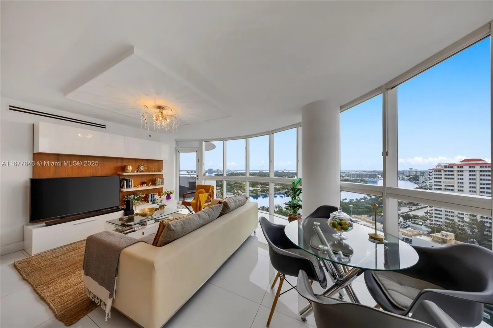 6301 Collins Ave, #2107