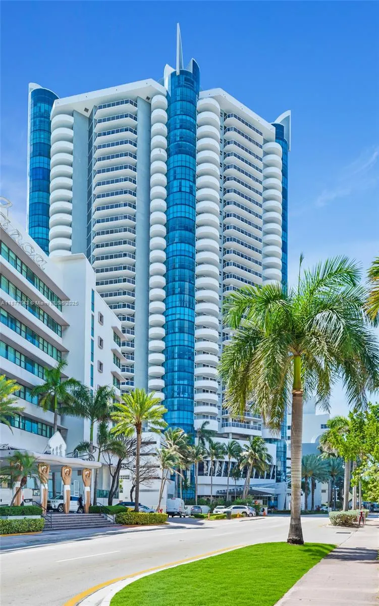 6301 Collins Ave, #2107