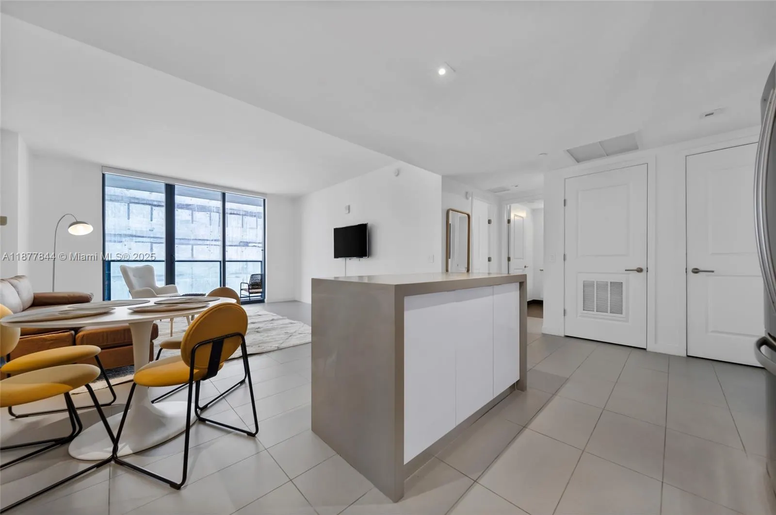 1600 NE 1st Ave, #2318