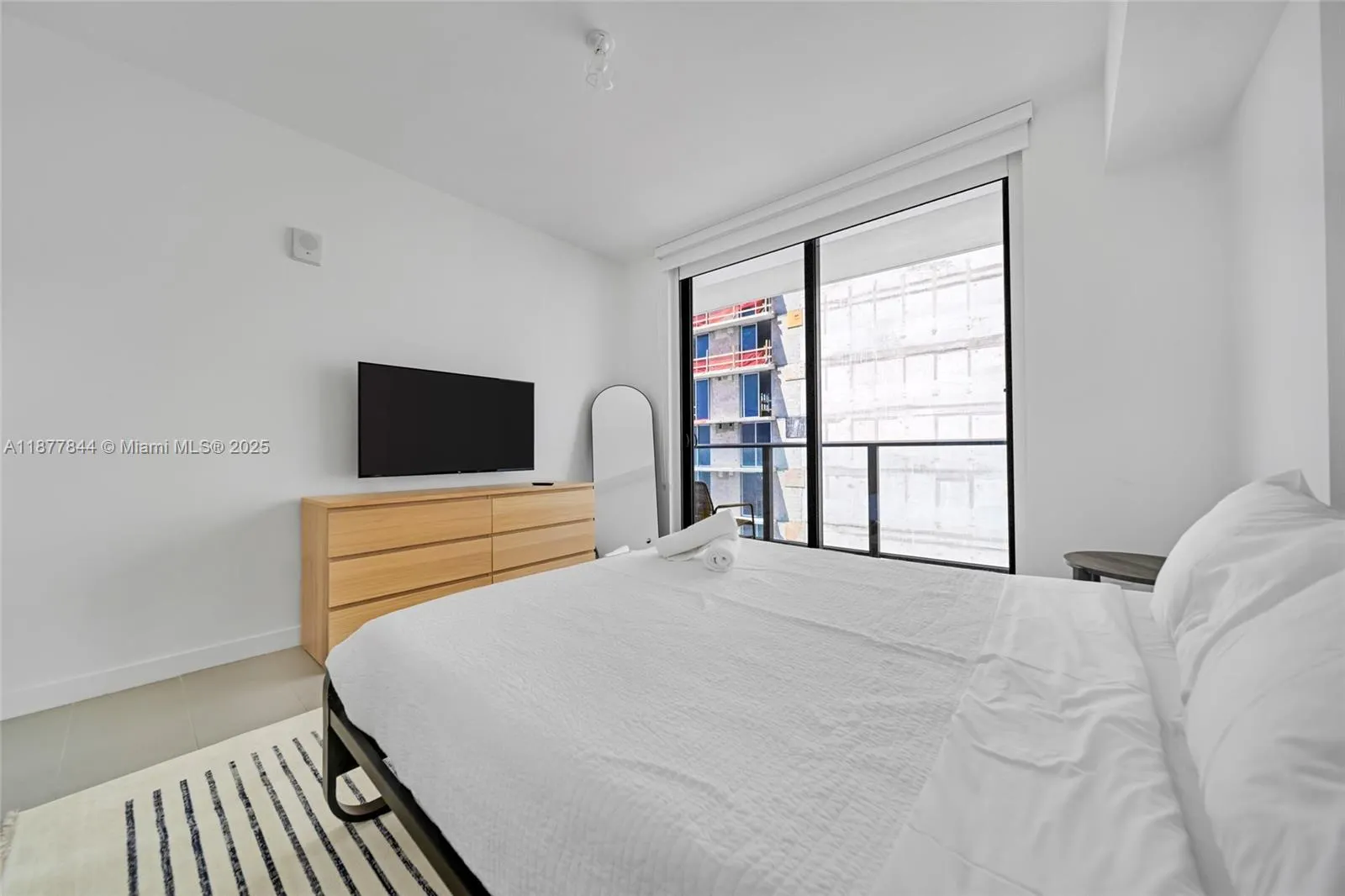 1600 NE 1st Ave, #2318