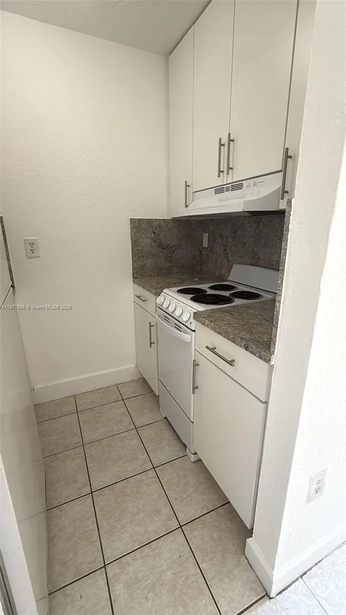 8075 SW 73rd Ave, #5