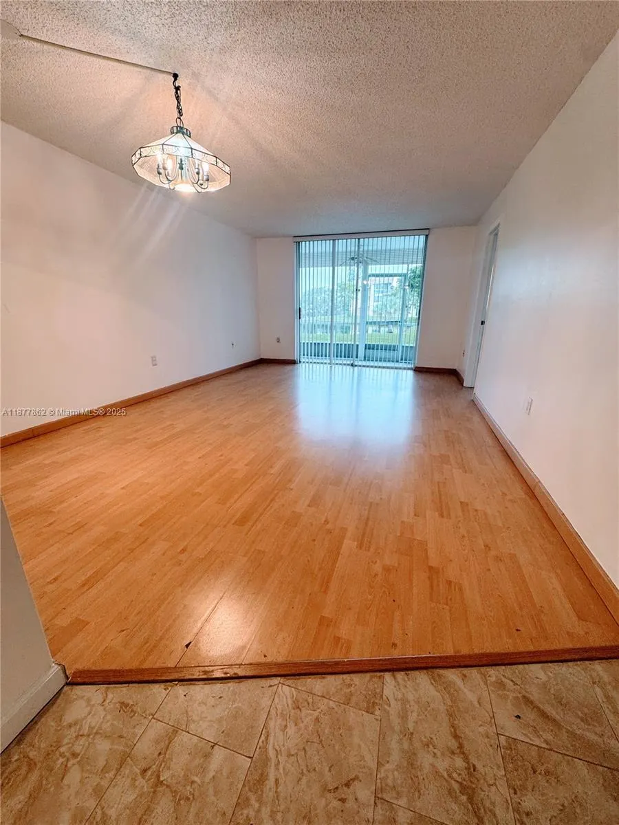 8435 Sunrise Lakes BLV, #104