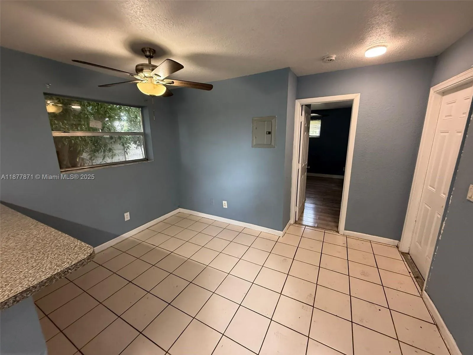 817 NW 10th St, #4